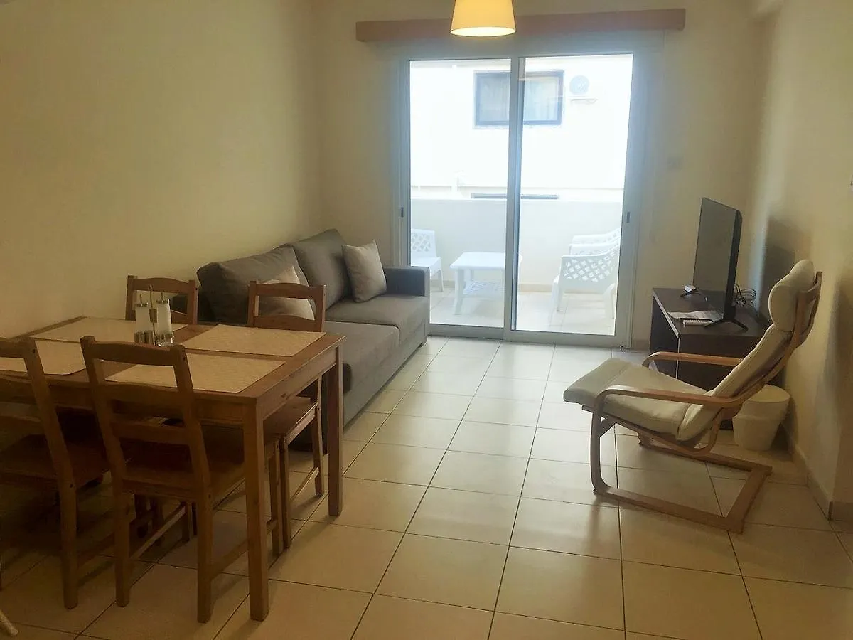 105 Sunrise Beach Court Apartment Larnaca